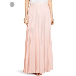WHITE HOUSE BLACK MARKET PINK PLEATED MAXI SKIRT